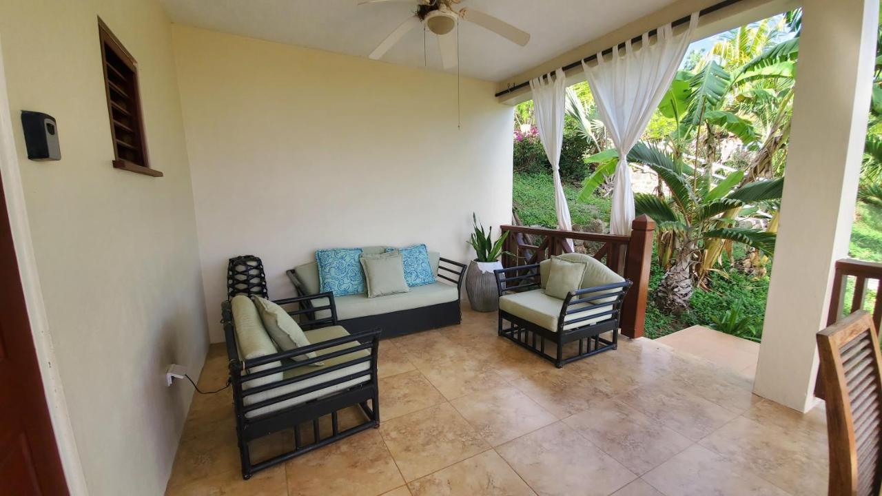 Villa Touloulou English Harbour Bagian luar foto