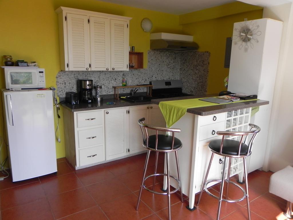 Villa Touloulou English Harbour Bagian luar foto