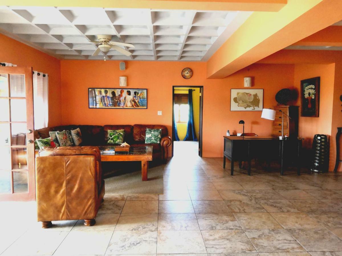 Villa Touloulou English Harbour Bagian luar foto